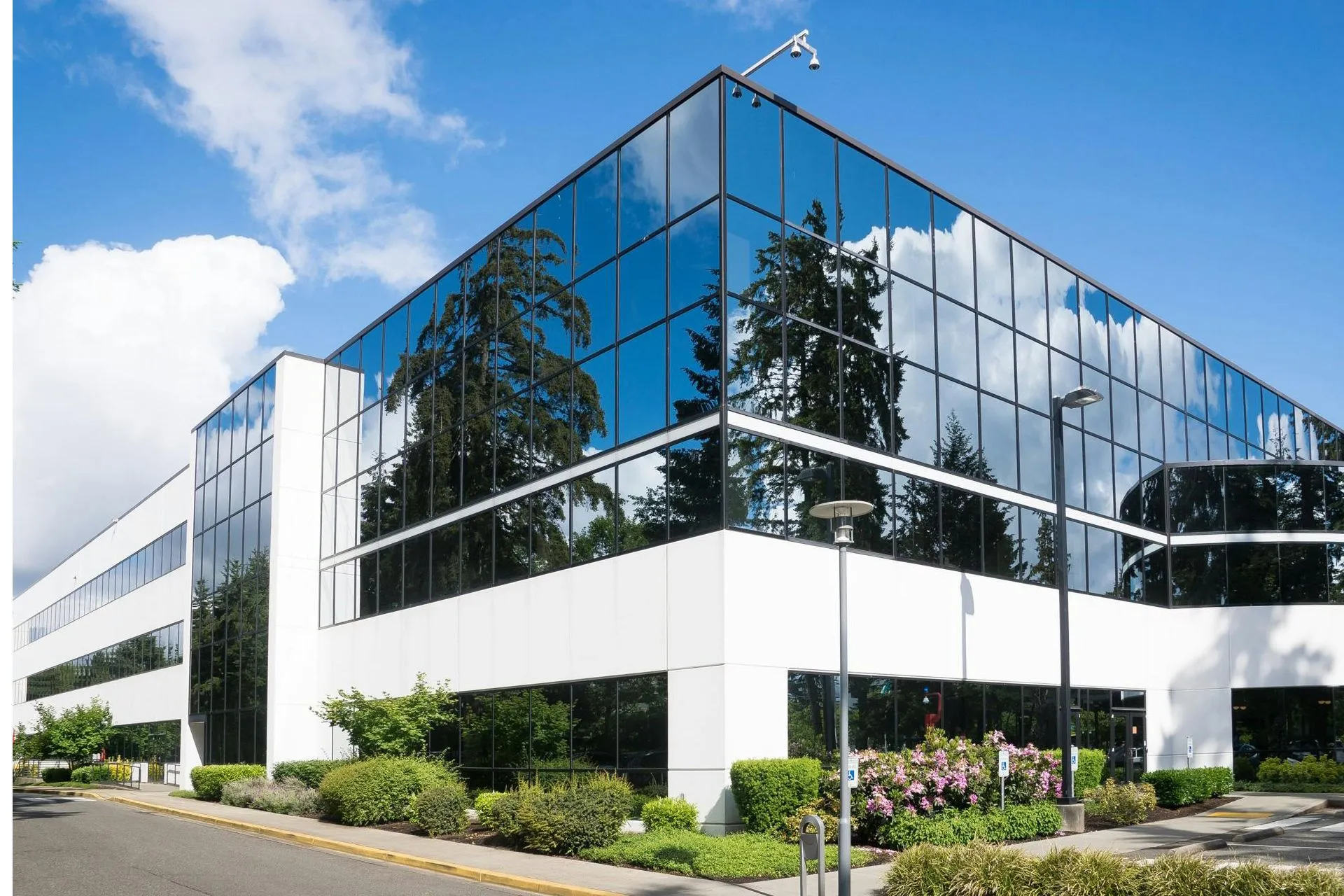 Getting the Best Energy-Efficient Roof for Your Home in Douglassville, PA